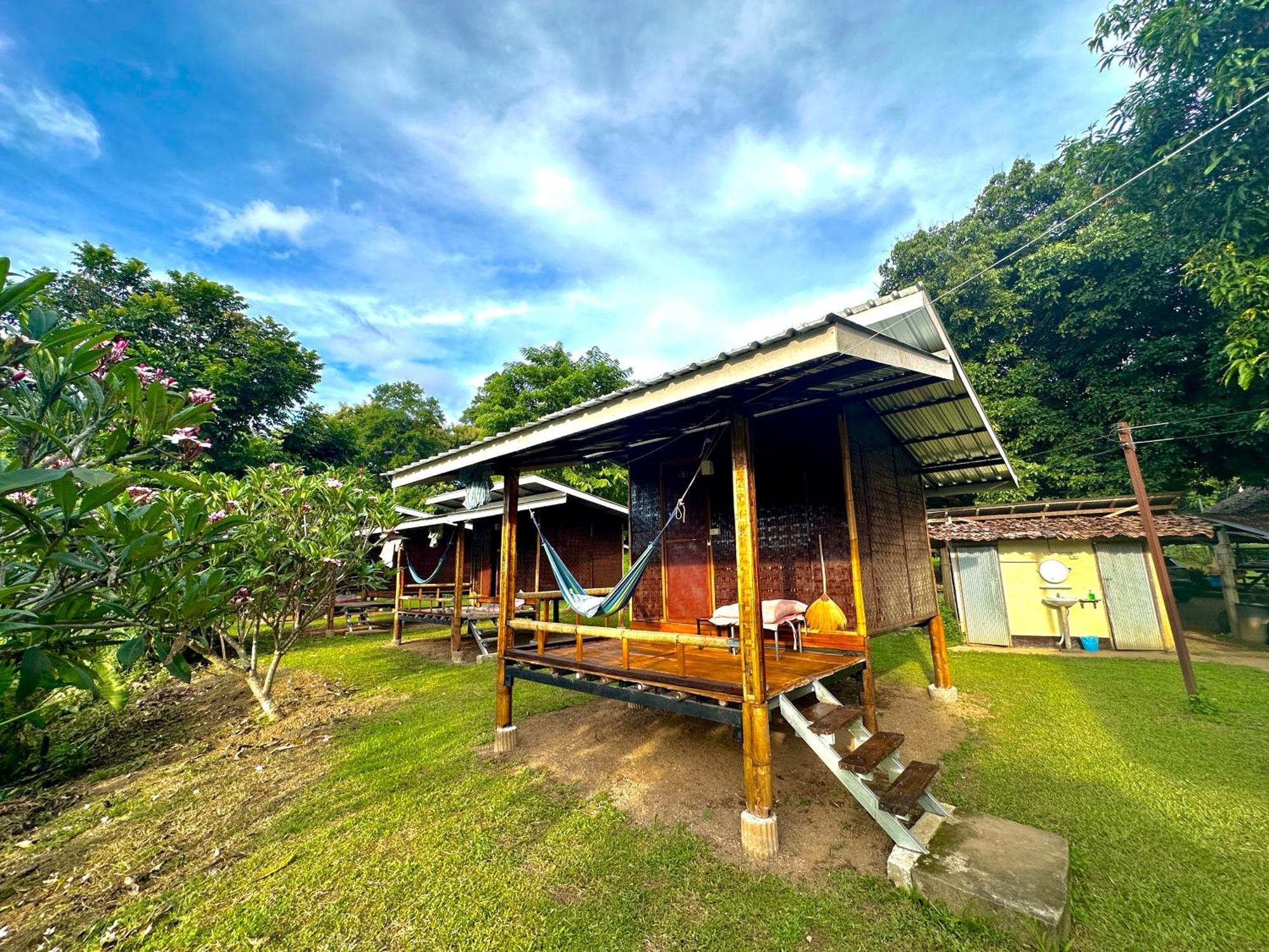 Twin Hut Hotel Pai Exterior foto